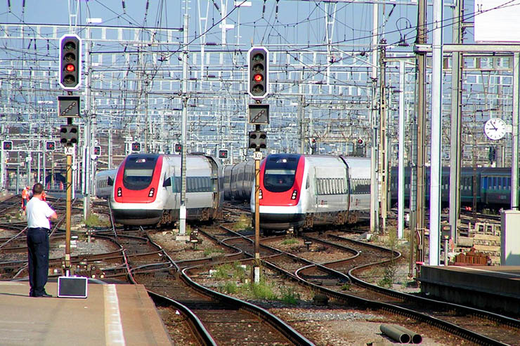 Treni a energia solare, è accordo tra Terna e Ferrovie dello Stato