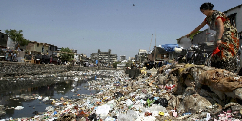 Rifiuti solidi urbani, Cnr: “Un’emergenza planetaria destinata ad aggravarsi”