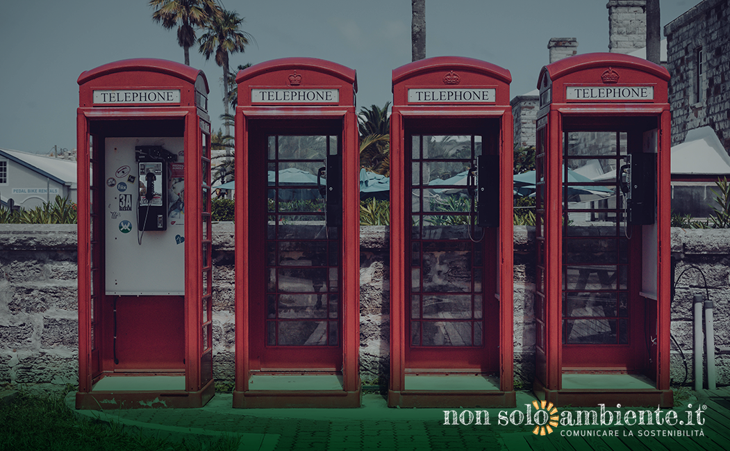 Londra, le cabine telefoniche diventano green